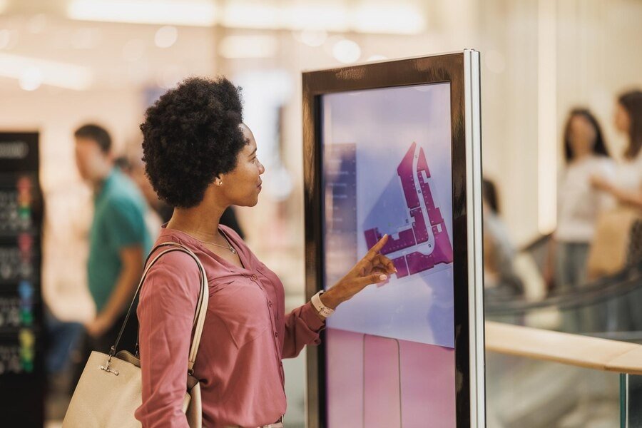 Digital Signage in Shopping Malls
